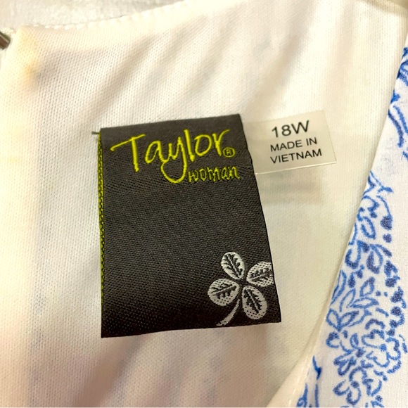 Taylor Woman White And Blue Print Sleeveless Ruffle Maxi Dress Sz 18W - Picture 3 of 7